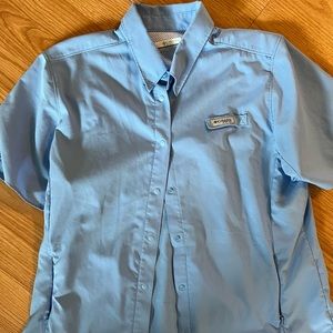 Columbia Men's Blue Shirt